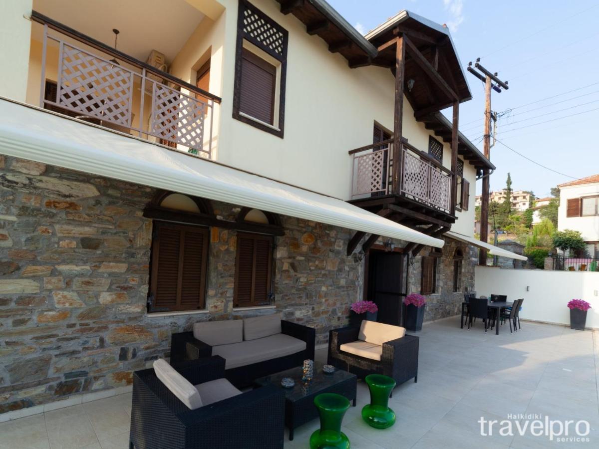 Villa Artemis By Rentalspro - Nikiti Halkidiki Exterior photo